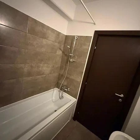 Apartman Mihai Bravu Cu Parcare Gratuit Bukarest