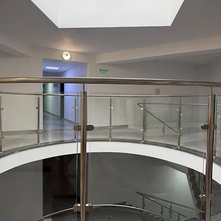 Apartman Mihai Bravu Cu Parcare Gratuit Bukarest